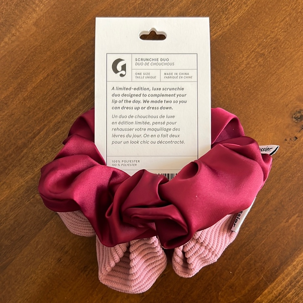 Glossier Limited Edition Scrunchie Duo